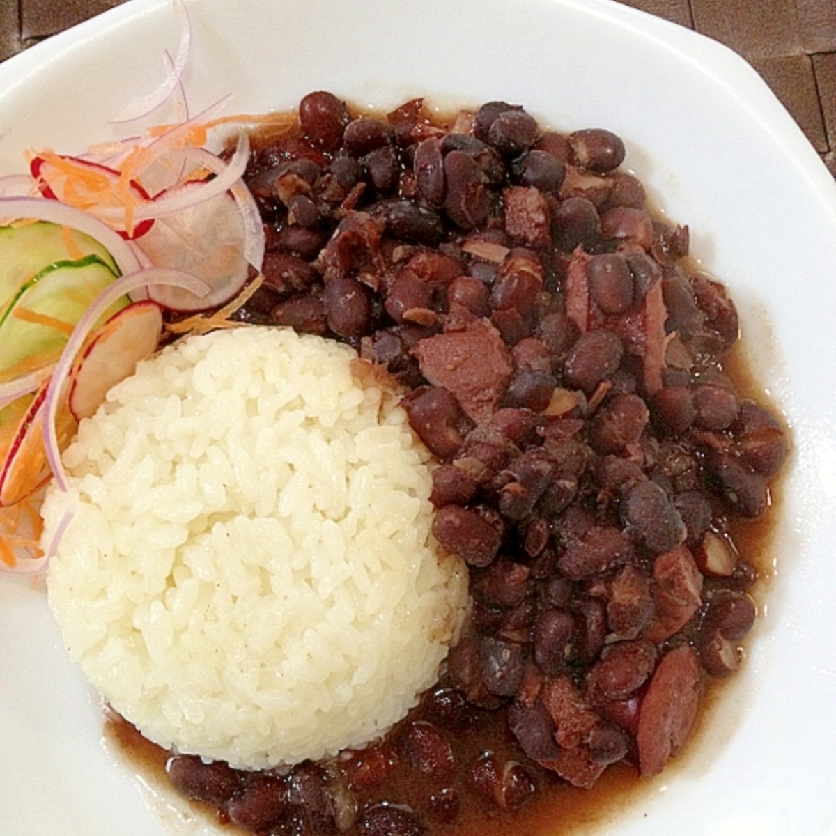 フェイジョアーダ ブラジル風豆の煮込み レシピ 作り方 By Minori Rio 楽天レシピ フェイジョアーダ ブラジル風豆の煮込み レシピ 作り方 By Minori Rio 楽天レシピ
